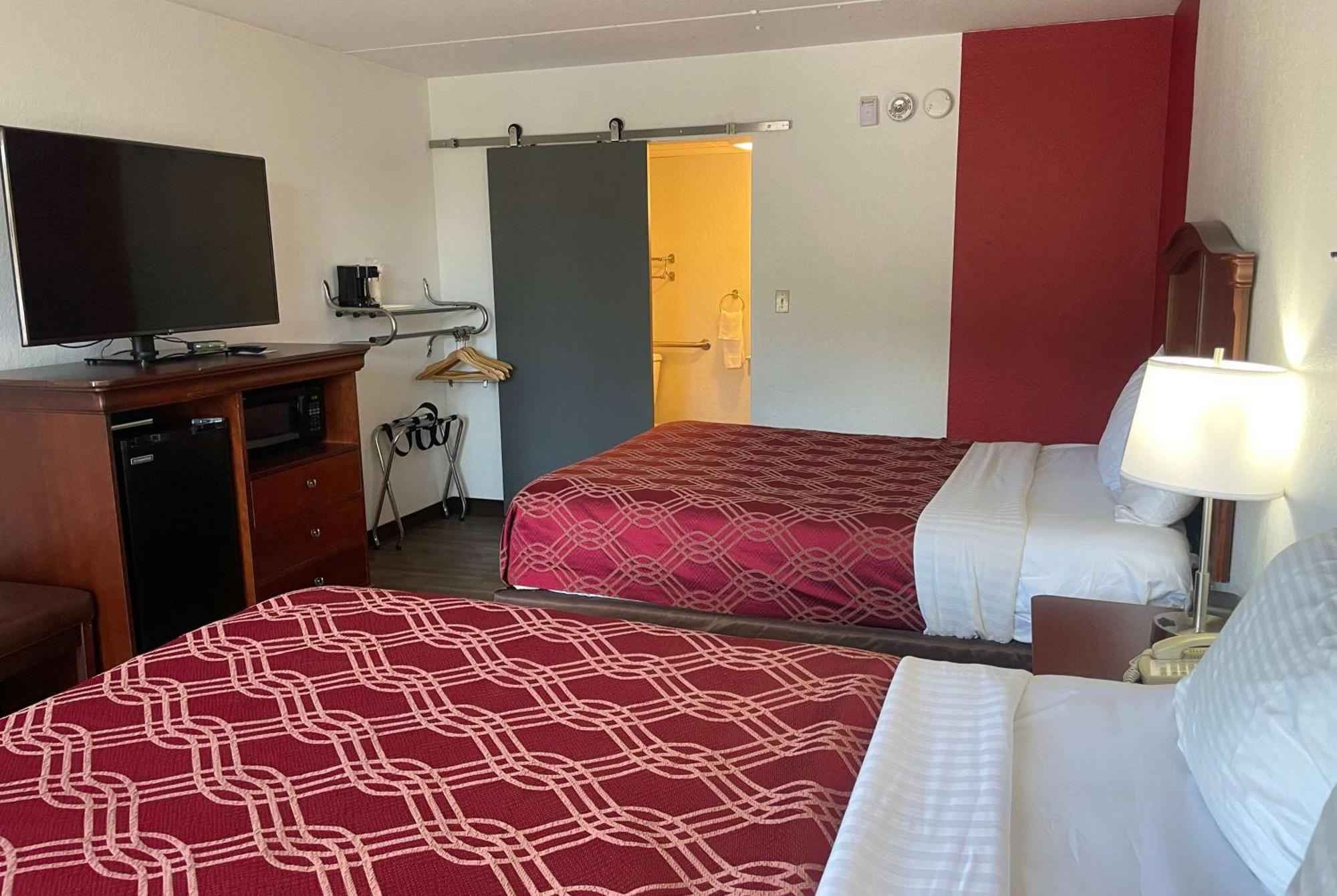 فندق Ramada By Wyndham Branson Theatre District المظهر الخارجي الصورة