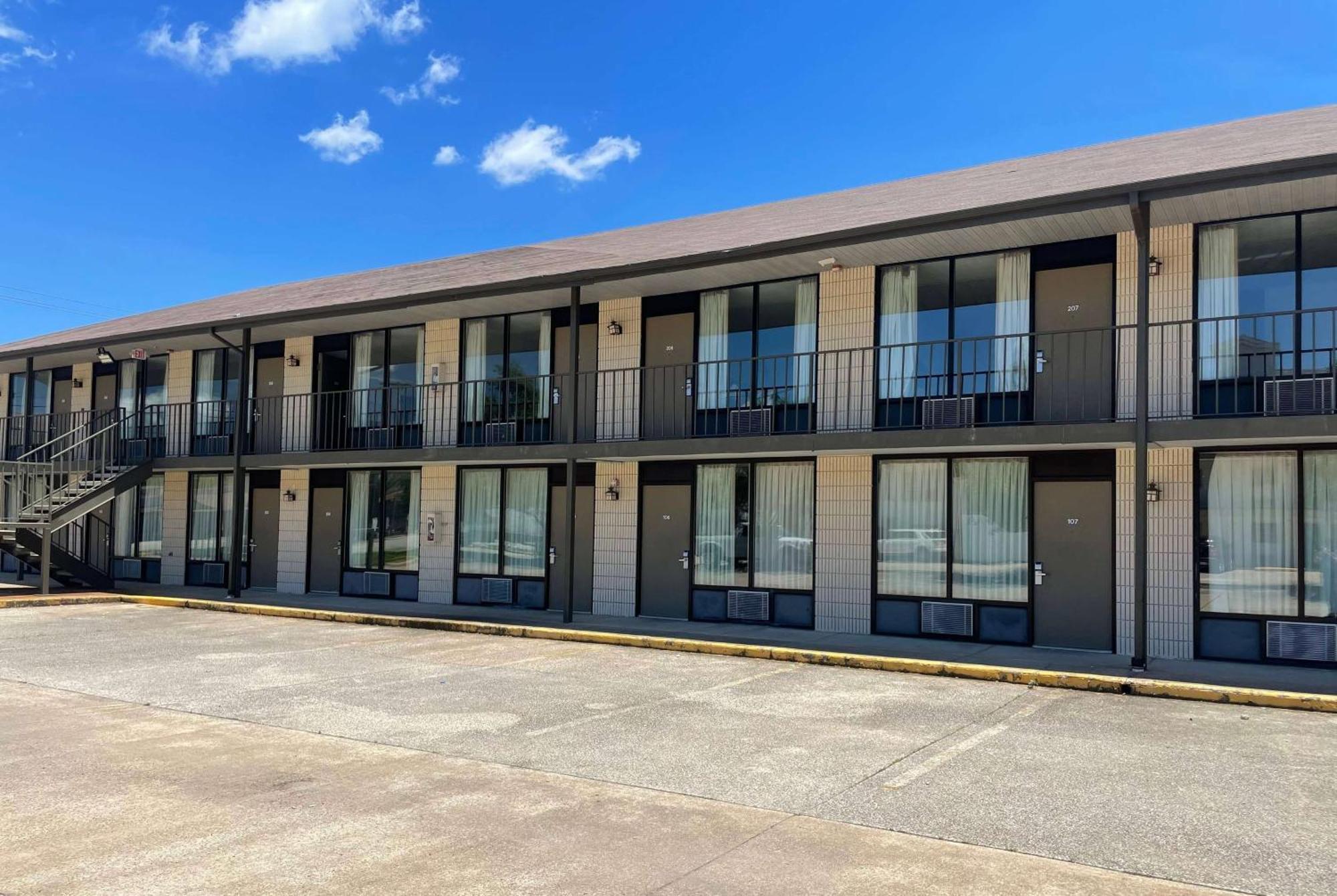 فندق Ramada By Wyndham Branson Theatre District المظهر الخارجي الصورة